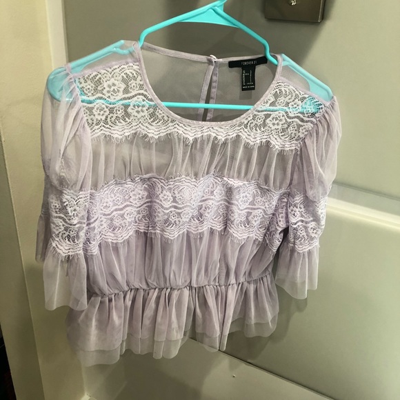 Forever 21 women’s top. - Picture 2 of 6